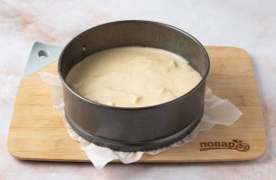 Постная шарлотка с яблоками