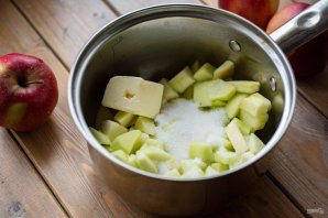 Насыпной пирог с яблоками без манки