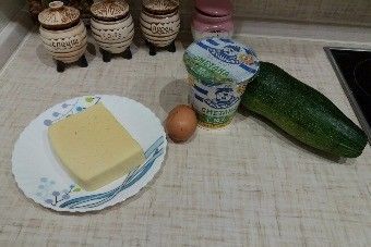 Кабачки под сыром